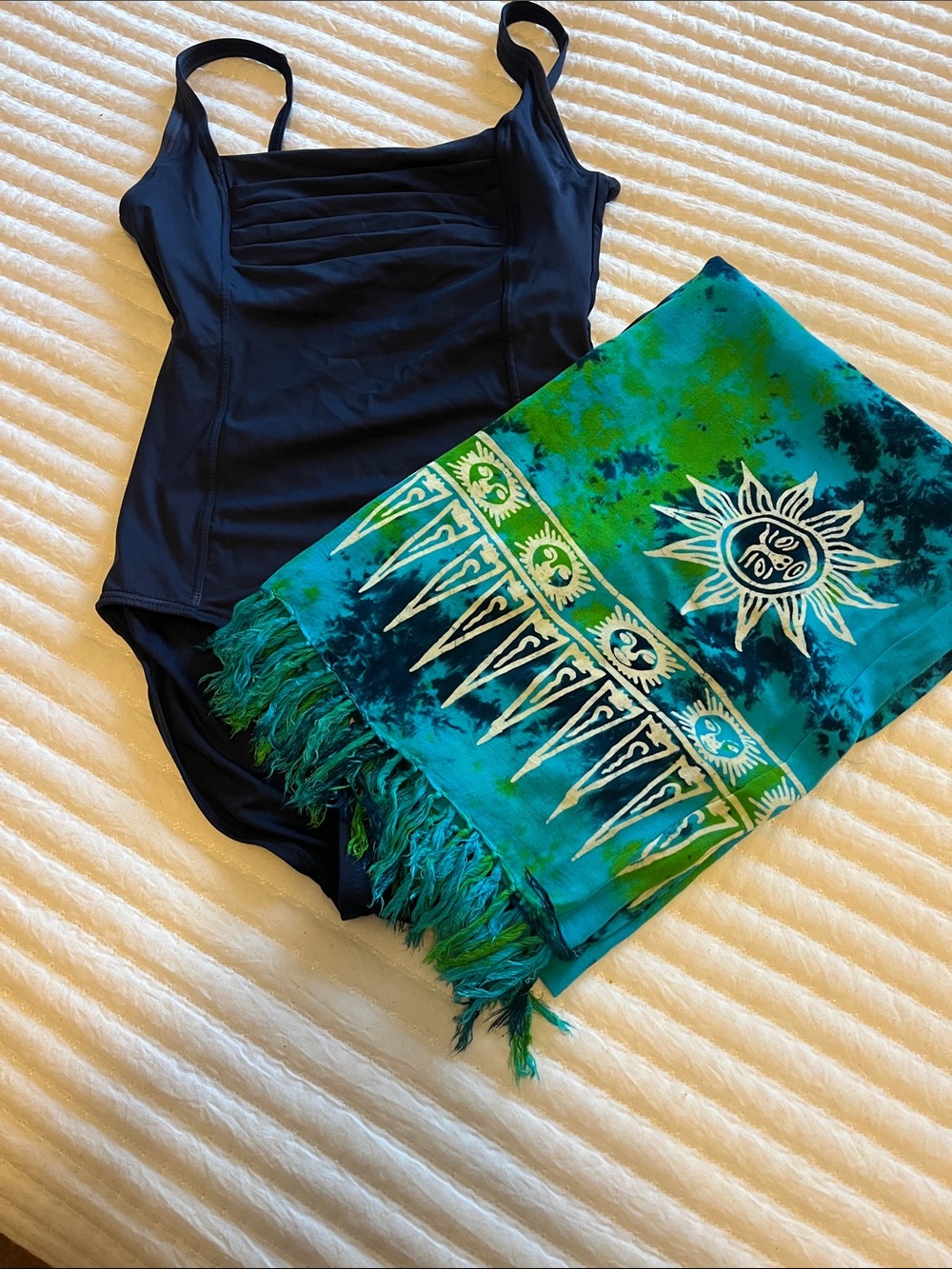 Navy Blue Calvin Klein One-Piece Swimsuit w/ a Teal & Green Sun Print Beach Wrap